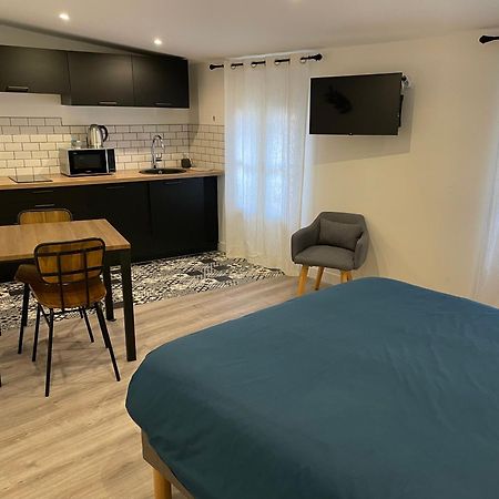 Moulin 1- Appartement Arenes Romaines - Beziers Centre - Wifi - Tv Connectee Szoba fotó